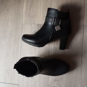 Womens boots